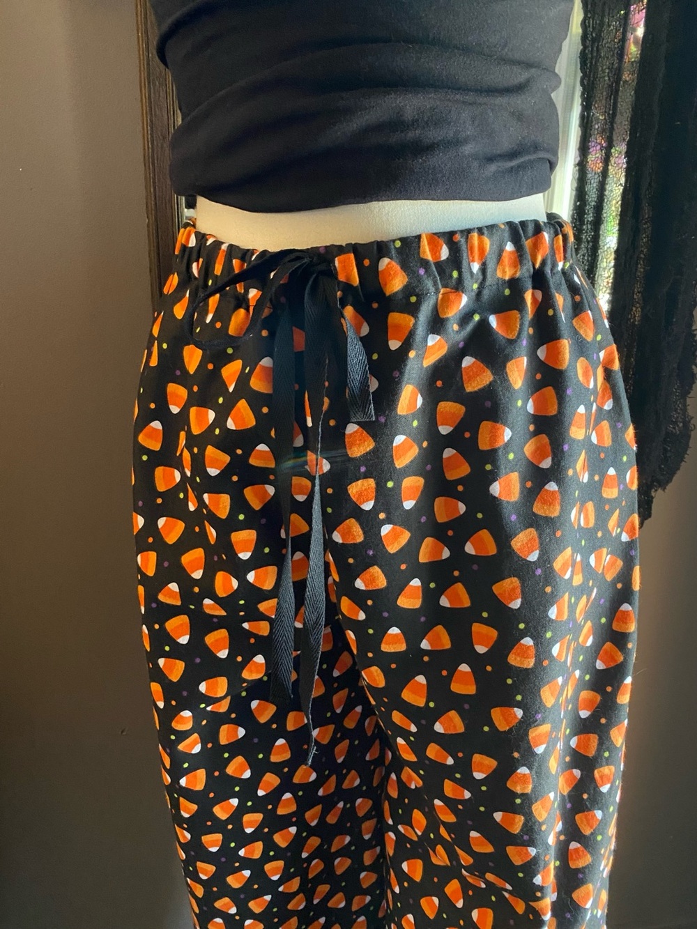 Women’s Black Candy Corn Print Lounge Pants